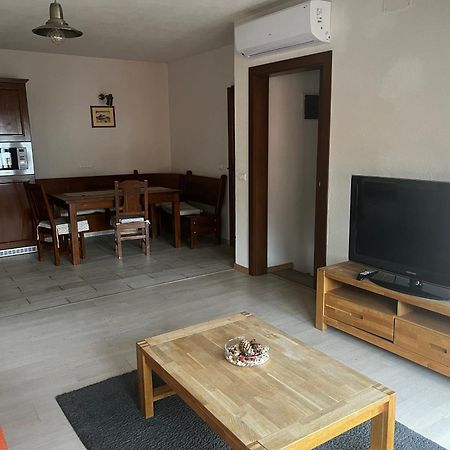 Cozy Apartment Brasov Luaran gambar
