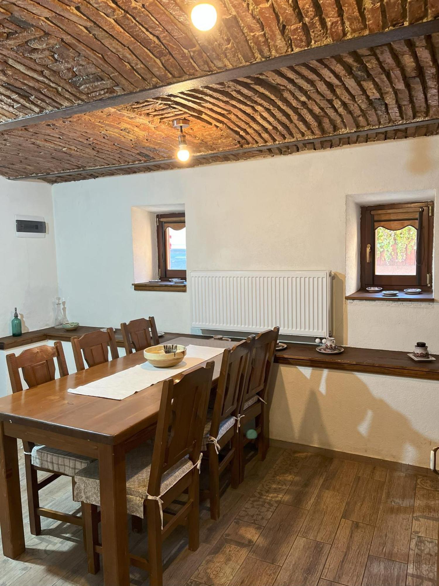 Cozy Apartment Brasov Luaran gambar
