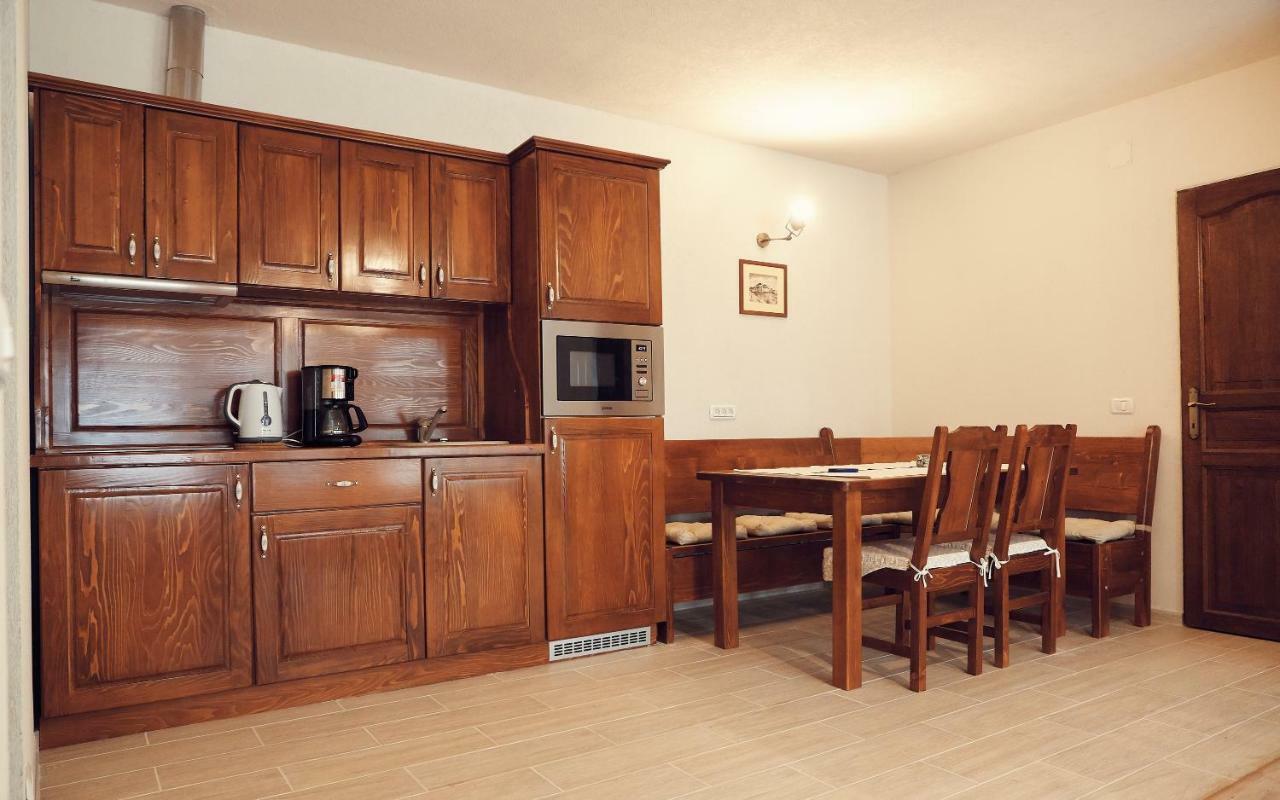 Cozy Apartment Brasov Luaran gambar